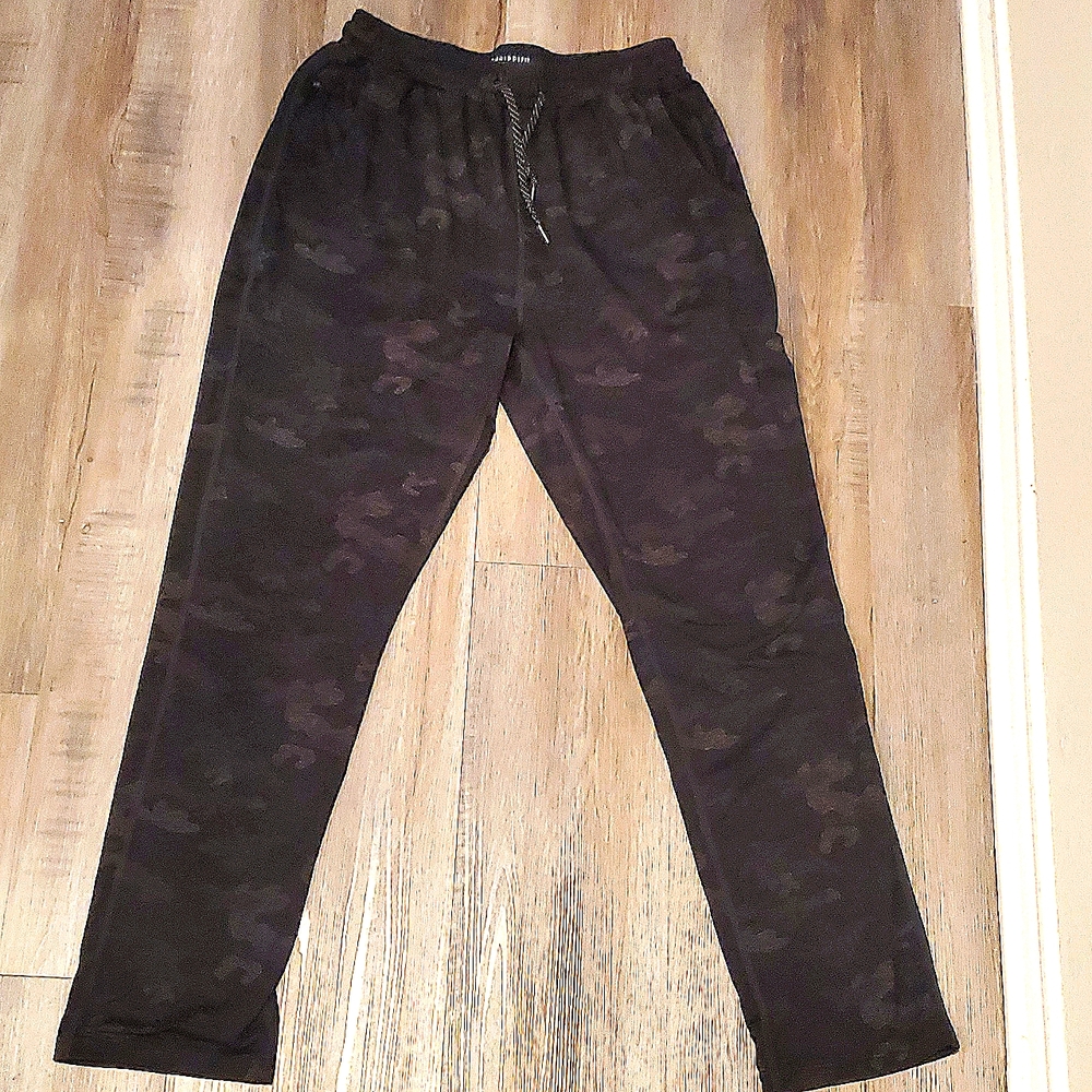 FISHHIPPIE Genuine Waterside Originals black pants, Size S